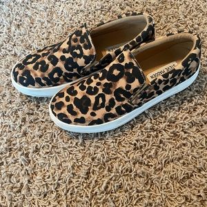 steve madden slip on